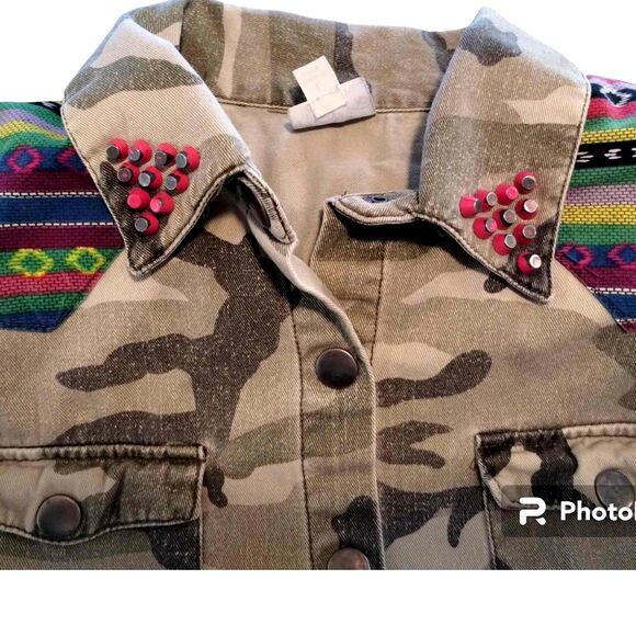 Disney D-Signed Girls Camo Shacket Size L - Picture 6 of 8